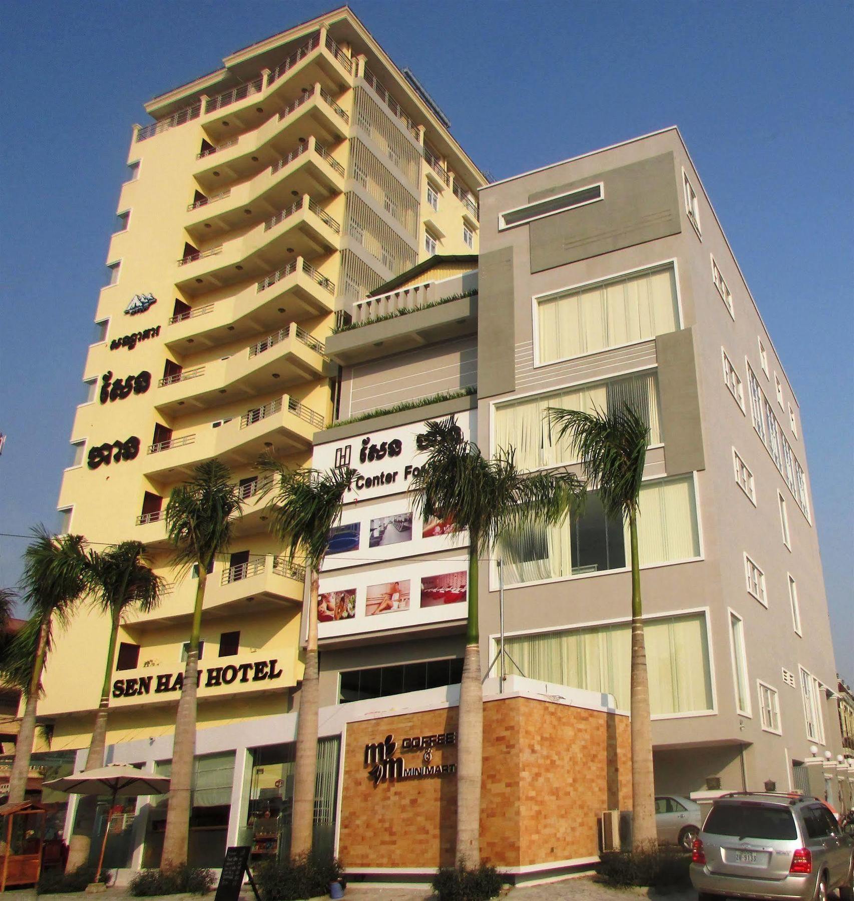 Sen Han Hotel Phnom Penh Bagian luar foto