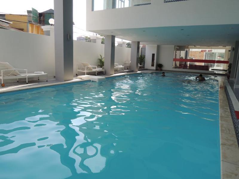 Sen Han Hotel Phnom Penh Bagian luar foto